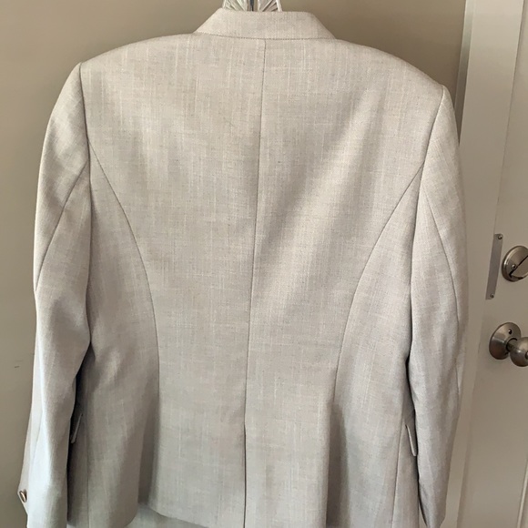 Calvin Klein skirt suit set - Picture 4 of 11